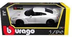 Bburago Nissan GT-R 1:24 biały