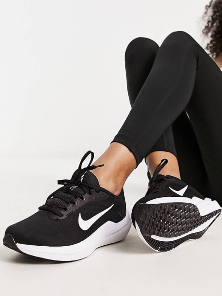 Nike Running Air Winflo 10 trainers in black