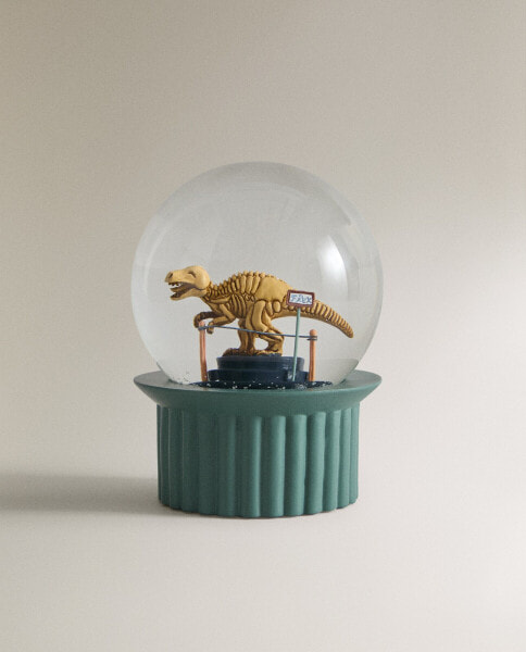 Children’s dinosaur snow globe