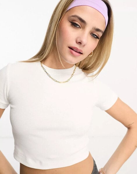 Urban Revivo crop baby tee in white