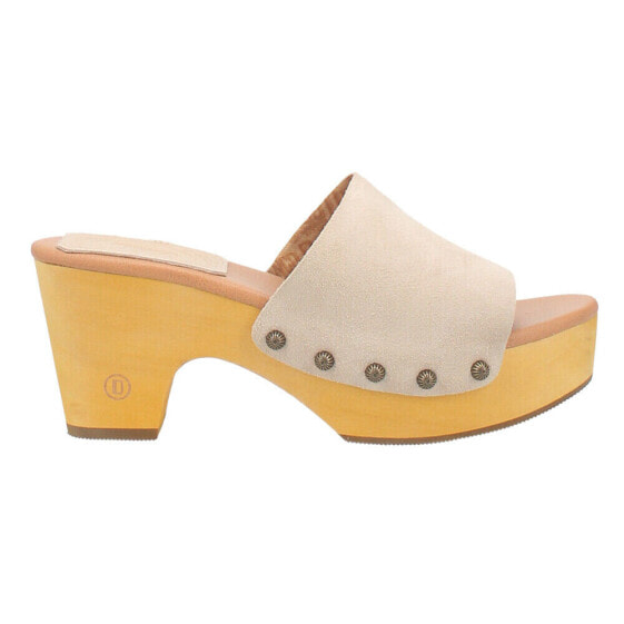 Dingo Beechwood Clog Womens Beige Casual Sandals DI906-275