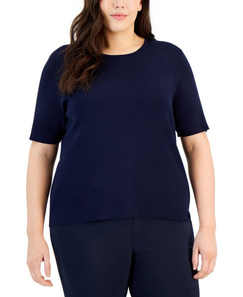 Plus Size Crewneck Short Sleeve Top