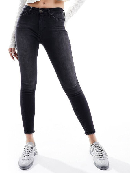 ONLY ankle length skinny jeans in black