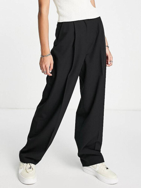 Topshop mensy peg trouser in black 