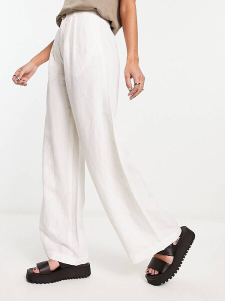 & Other Stories wide leg trousers in off white