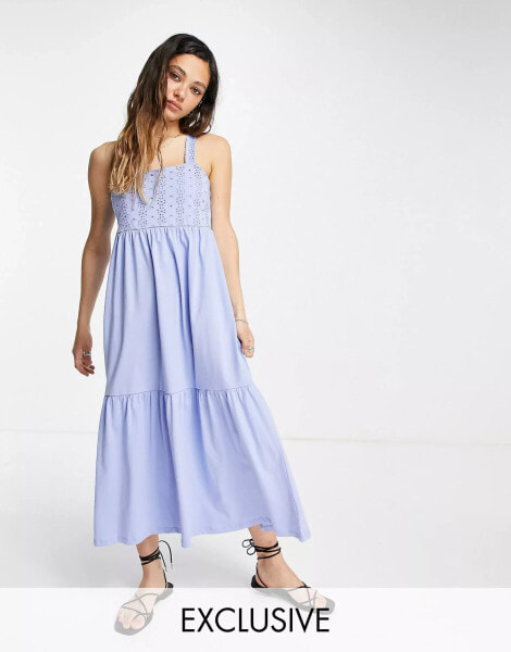 Only – Exclusive – Maxikleid mit Spitzendetail in Blau