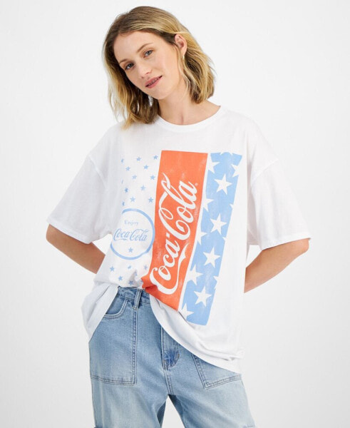Juniors' Coca Cola Graphic T-Shirt