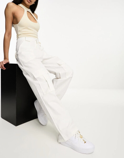 Missyempire cargo trousers in white