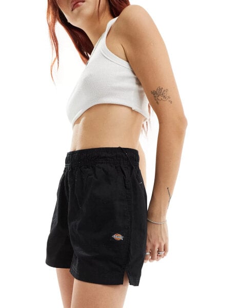 Dickies vale shorts in black