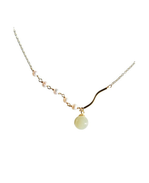 Isla — Green jade and freshwater pearl necklace