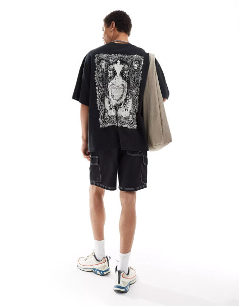 COLLUSION Graphic t-shirt with front square print in black and skater fit