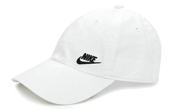 Кепка спортивная Nike AO8662-101 с логотипом