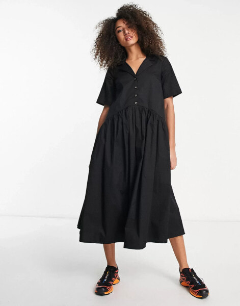 ASOS DESIGN – Midi-Hängerkleid aus Twill mit Knopfleiste und Kragen in Schwarz