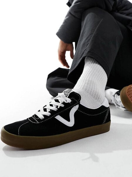 Vans Sport Low trainers in black and white with gum sole