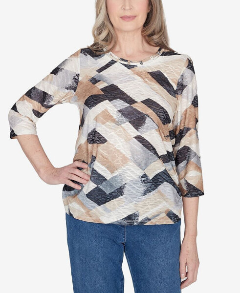 Classic Abstract Chevron Top