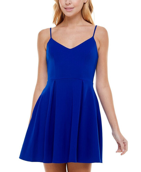 Juniors' V-Neck Sleeveless Pleated Fit & Flare Dress