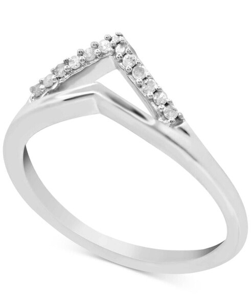 Diamond Chevron Statement Ring (1/10 ct. t.w.) in Sterling Silver