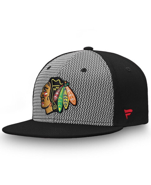 Men's Gray, Black Chicago Blackhawks Versalux Fitted Hat