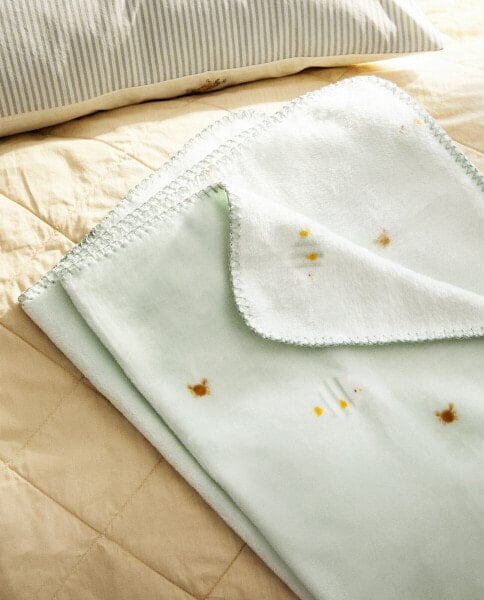 Children’s fish design fleece blanket
