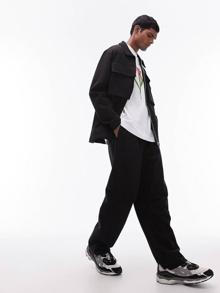 Topman pleat front straight leg jogger in black