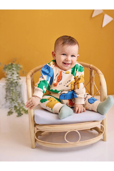Костюм для малышей LC WAIKIKI Bisiklet Yaka Детский комплект Sweatshirt и Eşofman Alt 2'li