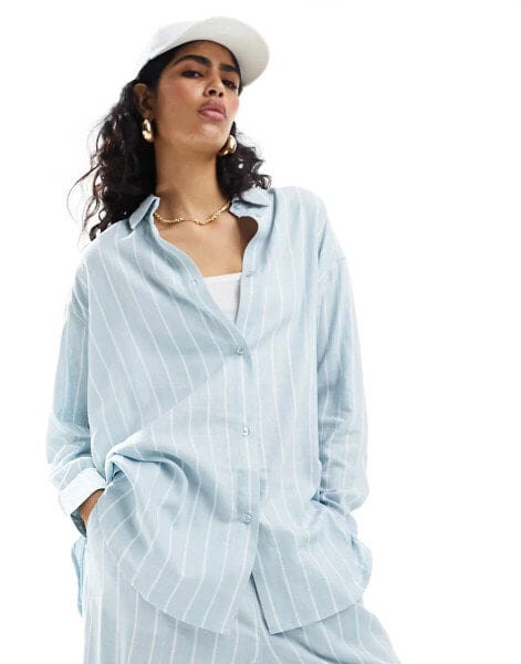 ASOS DESIGN relaxed shirt with linen in blue stripe