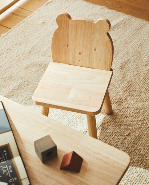Bear wooden chair