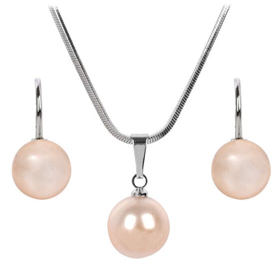 A charming set of Pearl Peach necklaces and earrings