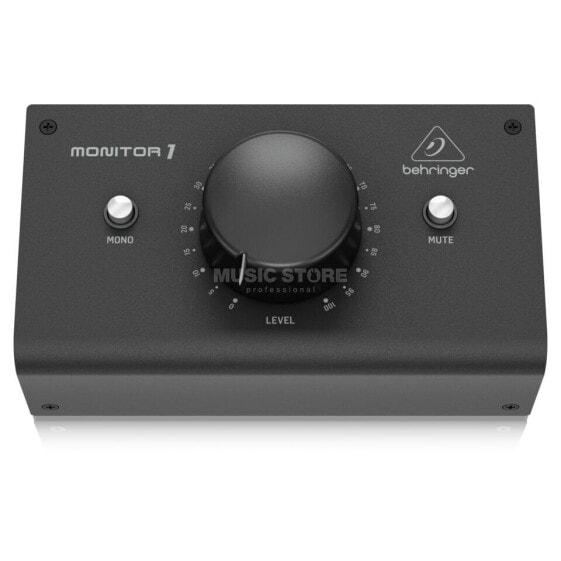 Behringer Monitor 1