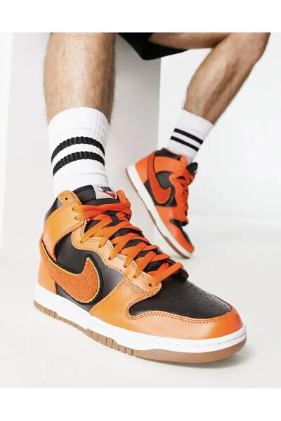 Кроссовки женские Nike Dunk High Retro Chenille Swoosh "Чёрный/Оранжевый"