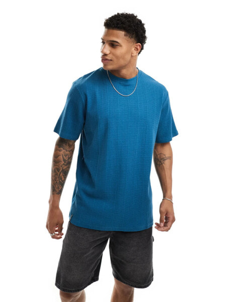 Threadbare relaxed fit t-shirt in blue textured stripe