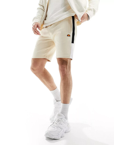 ellesse Turi shorts in off white