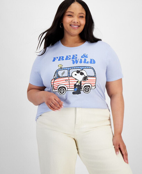 Trendy Plus Size Free And Wild Graphic T-Shirt