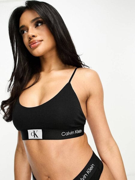 Calvin Klein Women CK One Staggered Logo Unlined Bralette, Black, XL