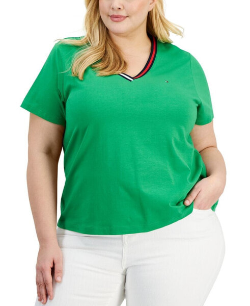 Plus Size Contrast-Trim V-Neck Top