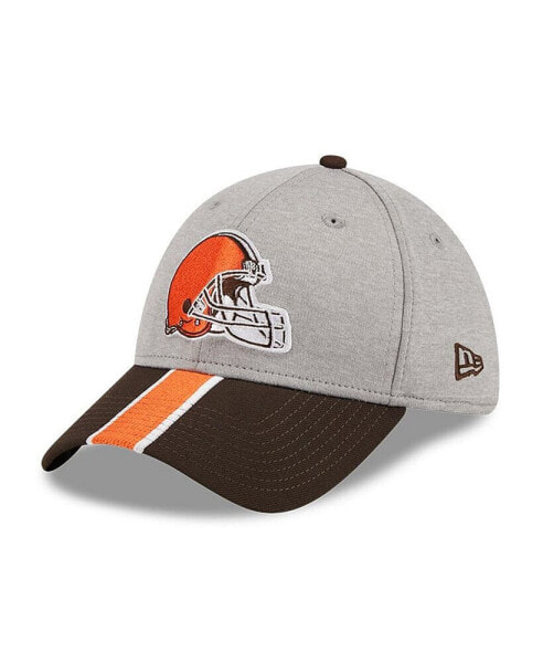 Men's Heather Gray, Brown Cleveland Browns Striped 39THIRTY Flex Hat