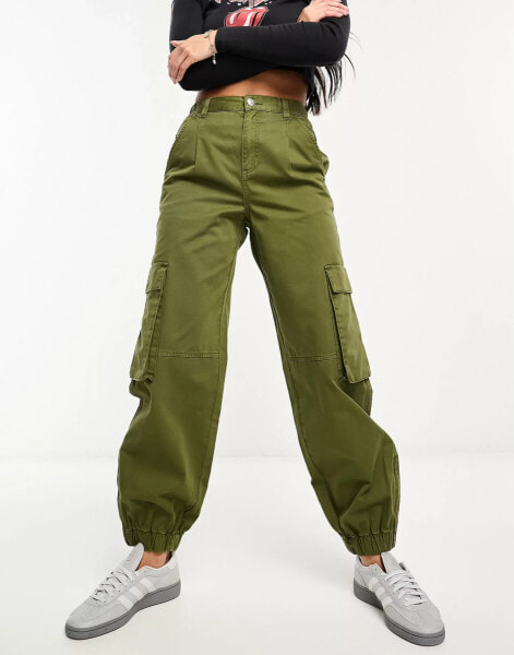 Pull&Bear cuffed cargo trouser in khaki