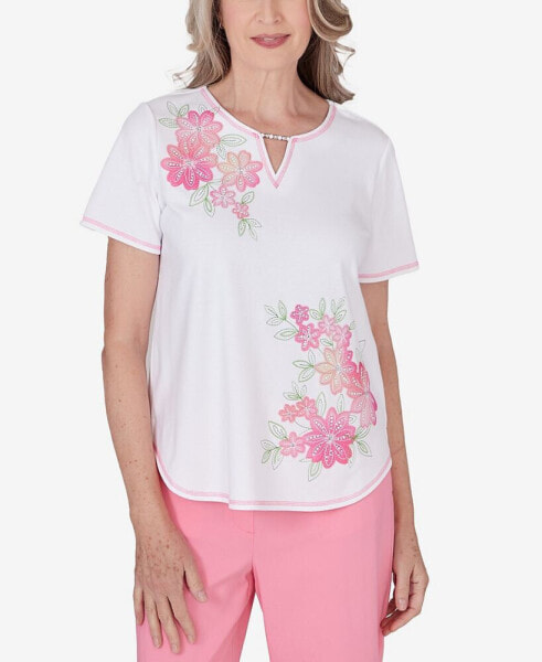 Petite Miami Beach Short Sleeve Floral Applique Top