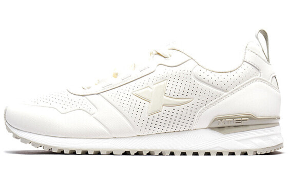 White Xtep Top Sports Sneakers 980319320307