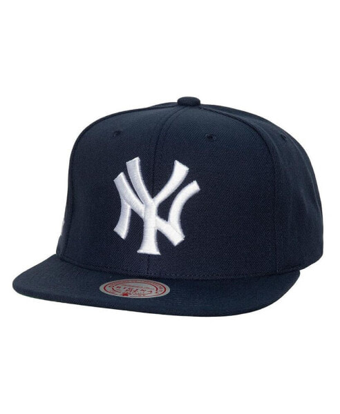Men's Navy New York Yankees Cooperstown Collection Evergreen Snapback Hat