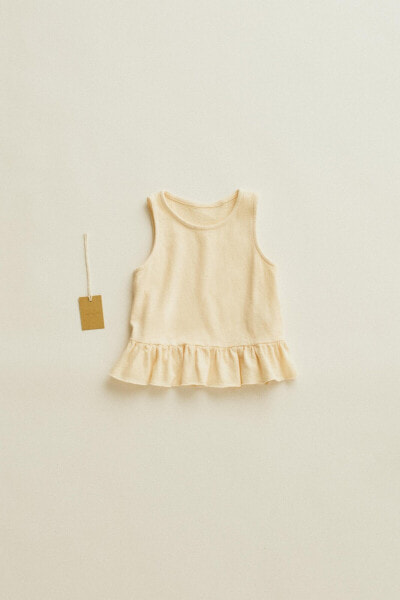 Timelesz - linen blend top with ruffles