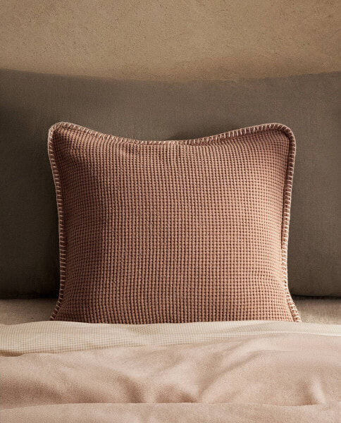 Textured waffle-knit cushion cover
