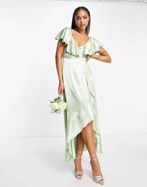 Topshop – Bridesmaid – Brautjungfern-Wickelkleid aus Satin in Grün mit Rüschen