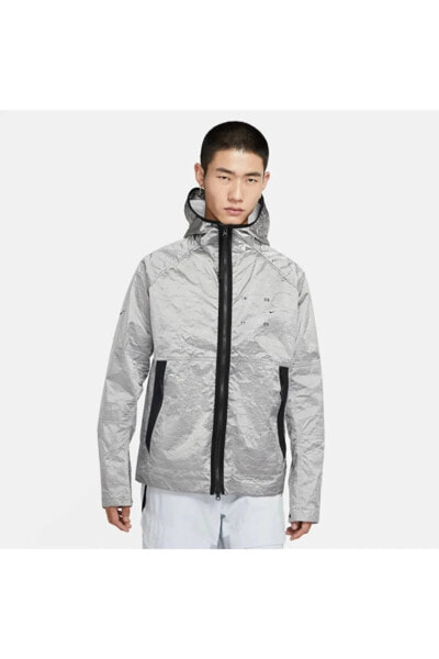 Олимпийка Nike Tech Pack Woven Hooded серебристая Куртка для мужчин Cu3758-095