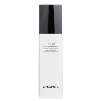 Жидкое средство для очищения кожи от CHANEL Le Lait Anti-Pollution Cleansing Milk (Clean sing Milk-To-Water) 150 мл