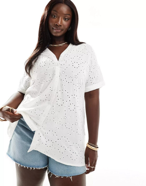 Yours broderie top in white