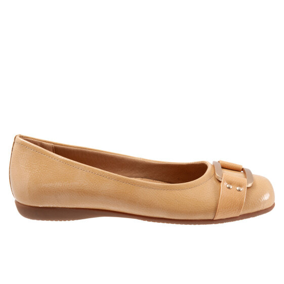 Trotters Sizzle T1251-180 Womens Beige Extra Wide Ballet Flats Shoes
