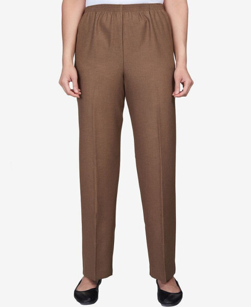 Petite Classic Textured Mid Rise Pull-On Pants