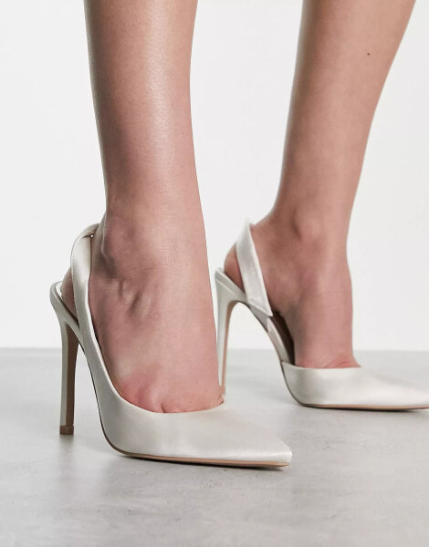 Be Mine Arilla twist back shoes in ivory satin