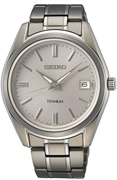 Seiko Men's Quartz Watch Titanium with Stainless Steel Strap